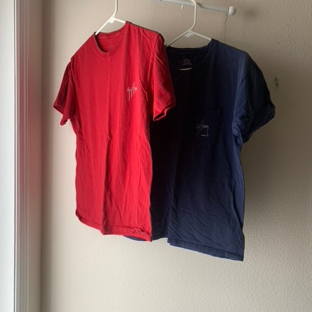 Lot of 2 Guy Harvey Tshirt T shirt Swordfish Barracuda Mahi Dolphin Fishing Med